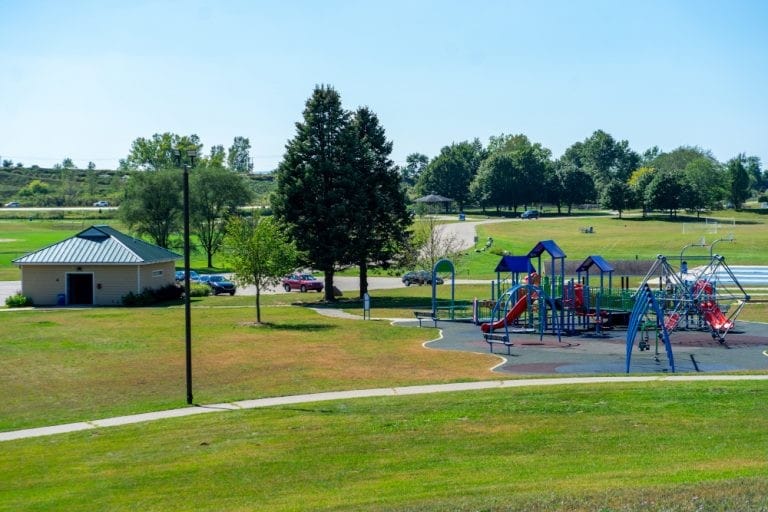 Cascade Peace Park, Ada